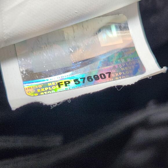 North Face Pants Womens Small Black HyVent Insulated Ski Snowboard AWRR - Picture 16 of 16